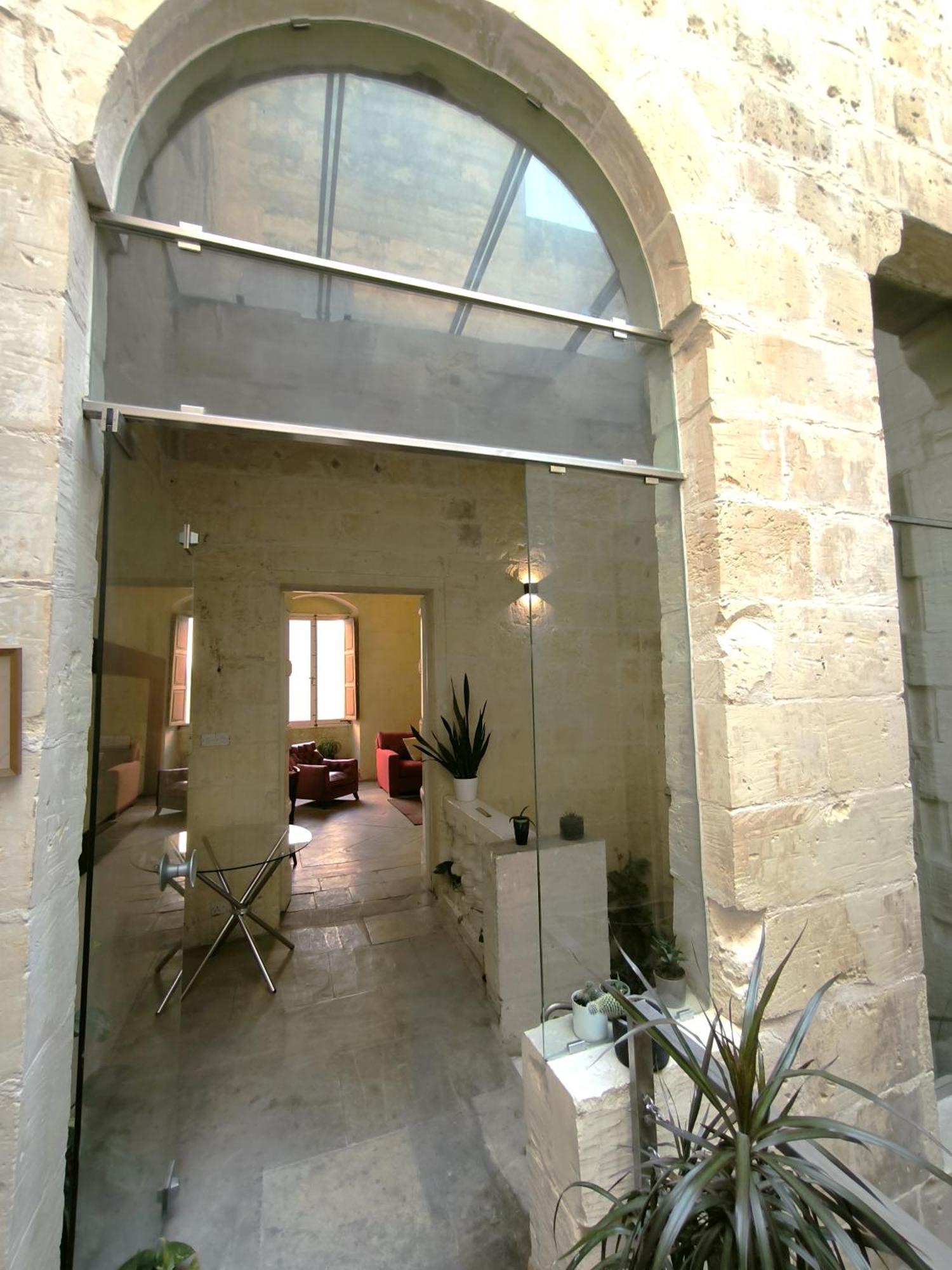 Stunning Valletta 3 Bedroom Town House Екстер'єр фото
